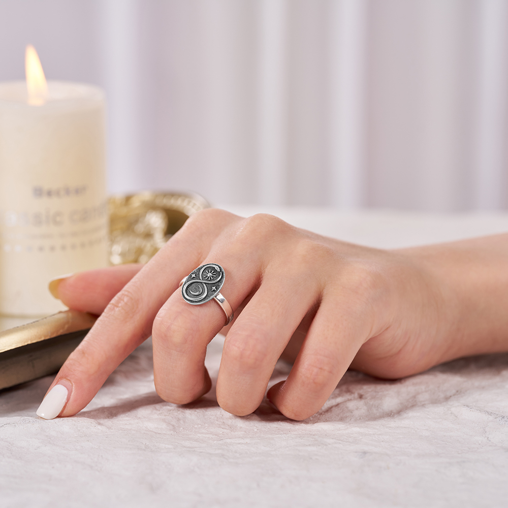 Purplehecate Infinity Snake Sterling Silver Ring