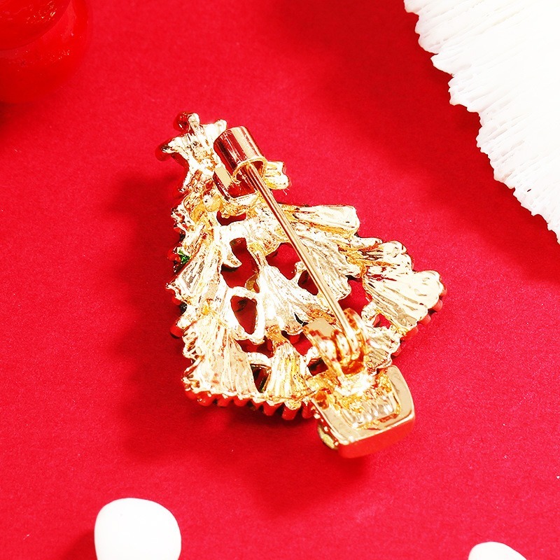 Purplehecate Christmas Tree Pin