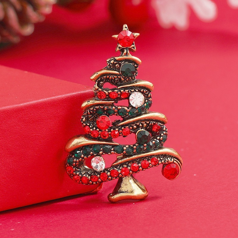 Purplehecate Christmas Crystal Tree Pin