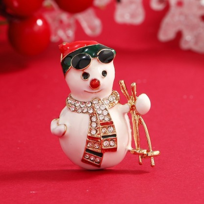 Purplehecate Christmas Snowmen Pin
