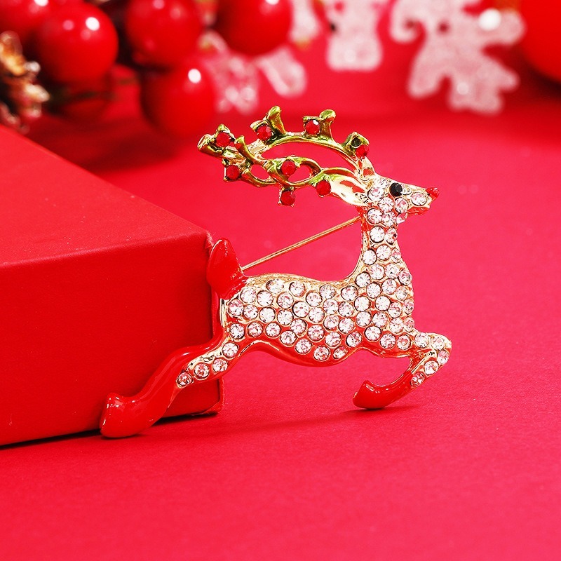 Magic Purplehecate Christmas Reindeer Pin