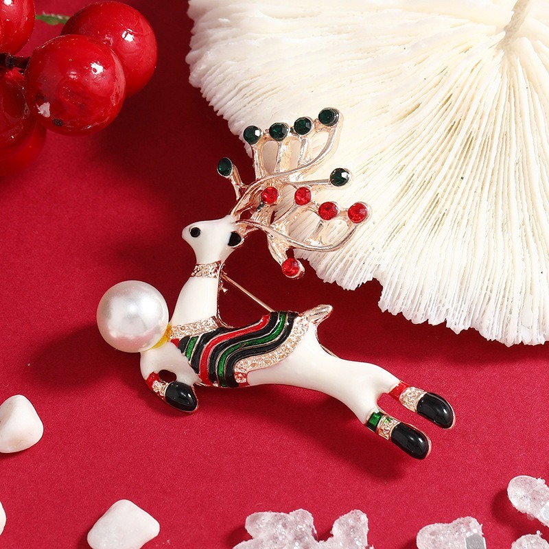 Magic Purplehecate Christmas Reindeer Pin