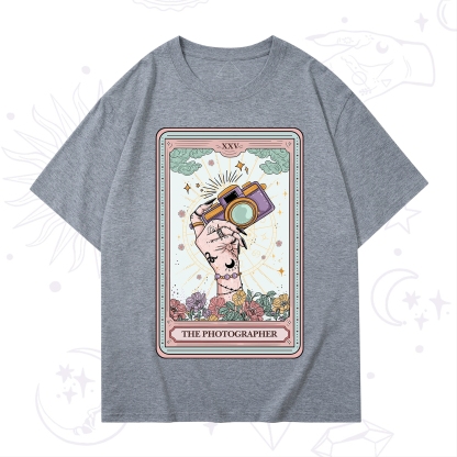 Purplehecate The Photographer Tarot Card T-Shirt