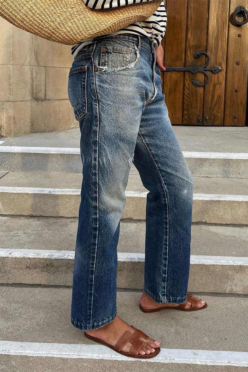 Wash Ripped Raw Detail Mid Rise Straight Leg Jeans