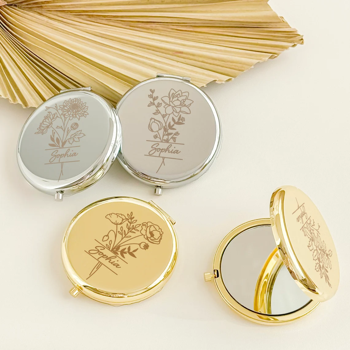 Personalized Compact Mirror, Custom Name Gift, Bridesmaid Gifts, Bridal Shower Gifts, Wedding Gifts, Engraved Pocket Mirror for Mother