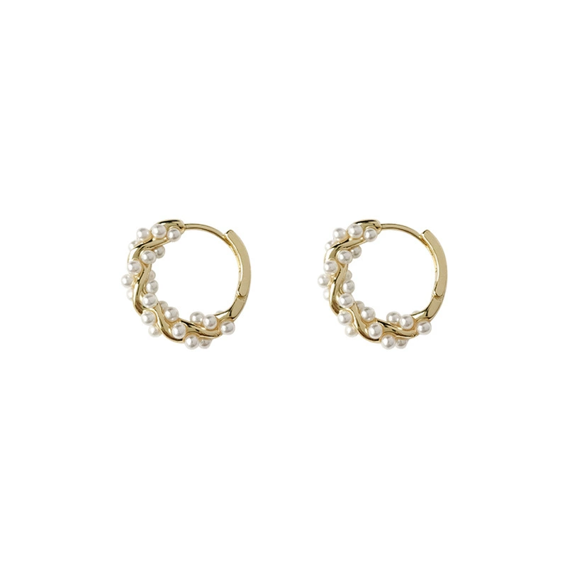 Twisted Pearl Earrings 