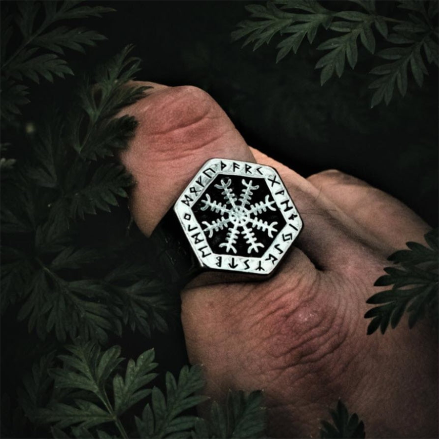 Aegishjalmur Helm Of Awe Ring