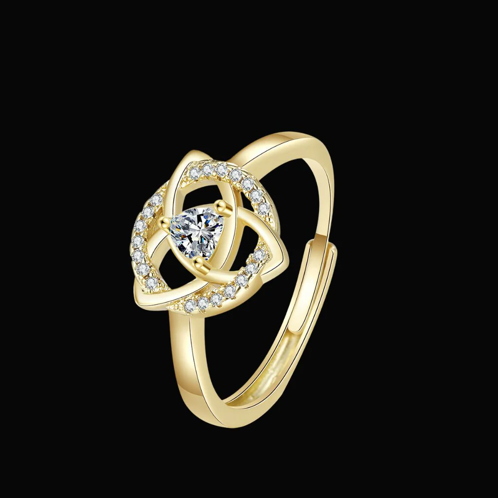 Triquetra Ring of Unity