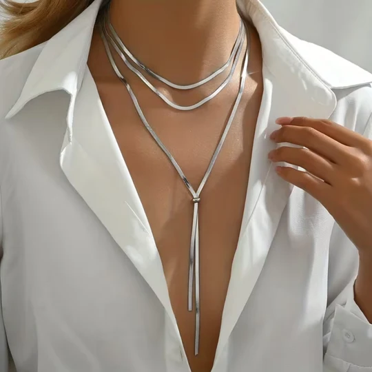 Long Y-shaped herringbone necklace