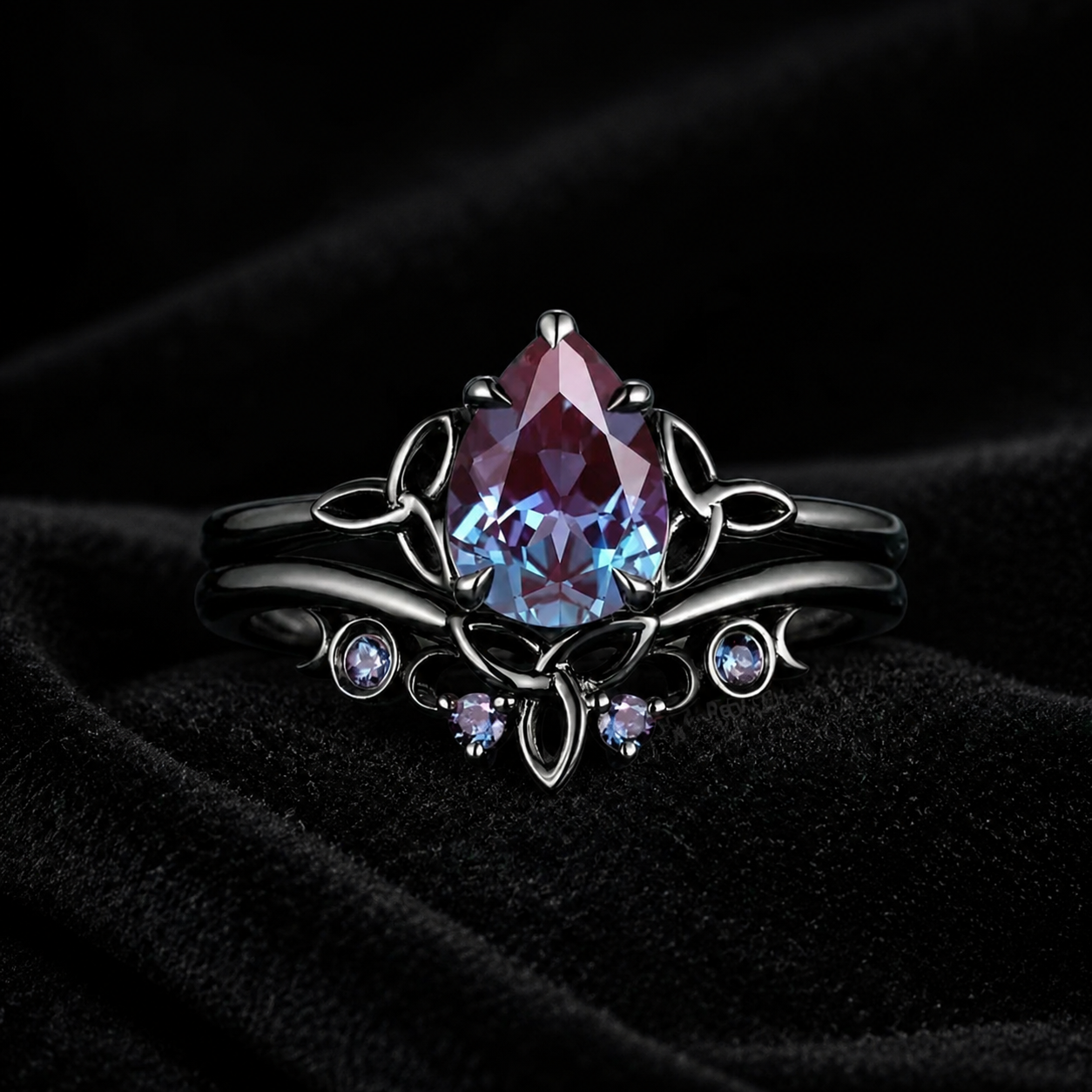 Gunmetal Purple Heart Crown Ring