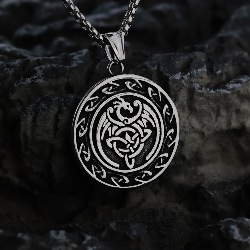 Odin's Arrow Necklace