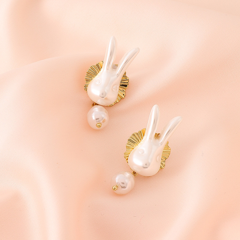 Moonlight Bunny Pearl Earrings