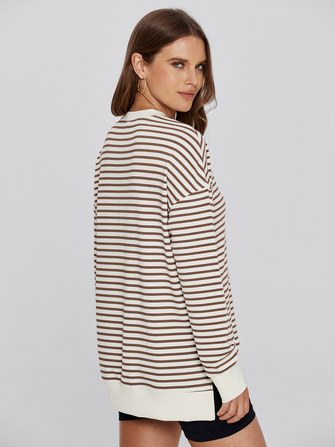 Crewneck Striped Pullover Sweatshirt