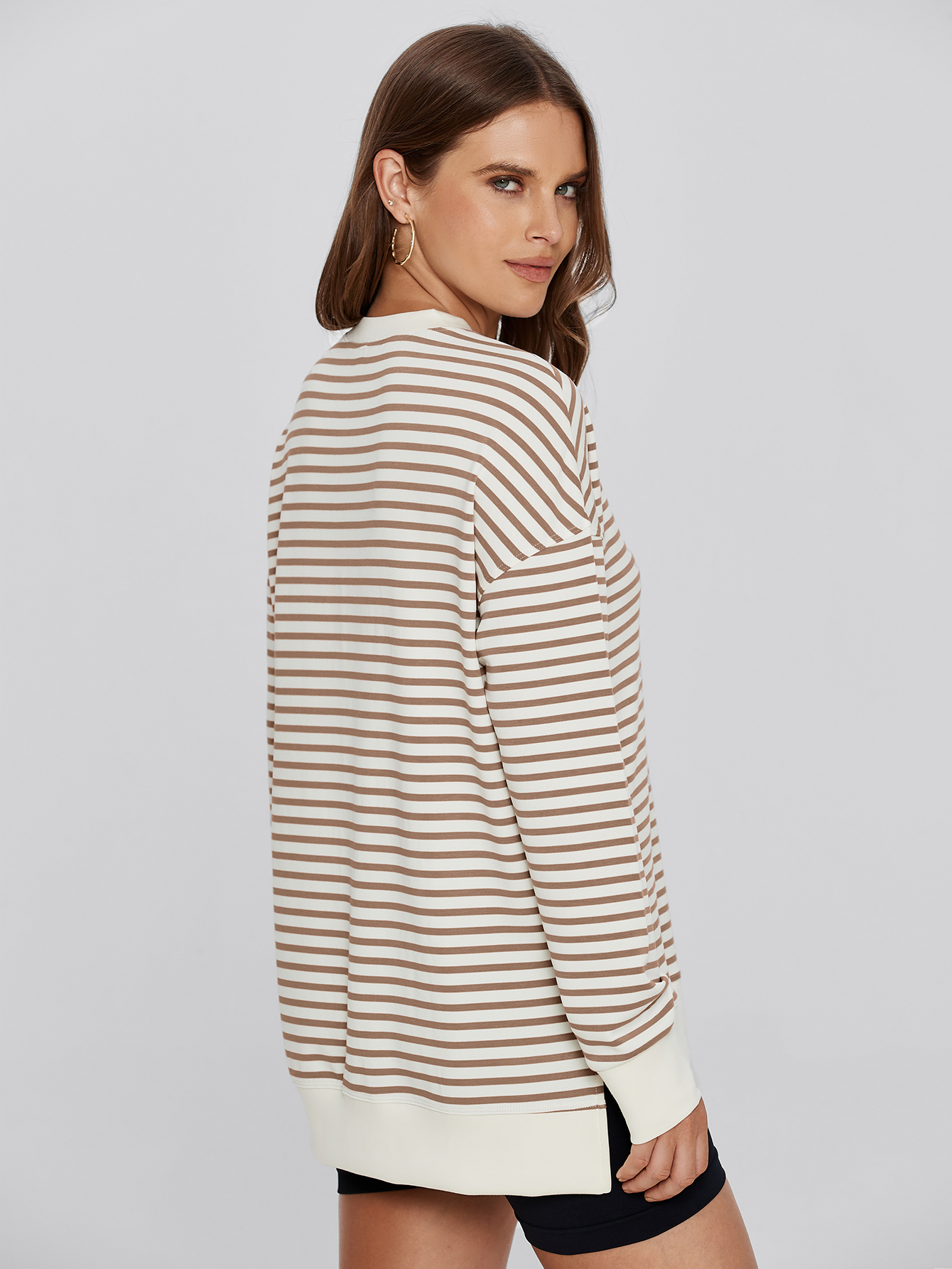 Crewneck Striped Pullover Sweatshirt