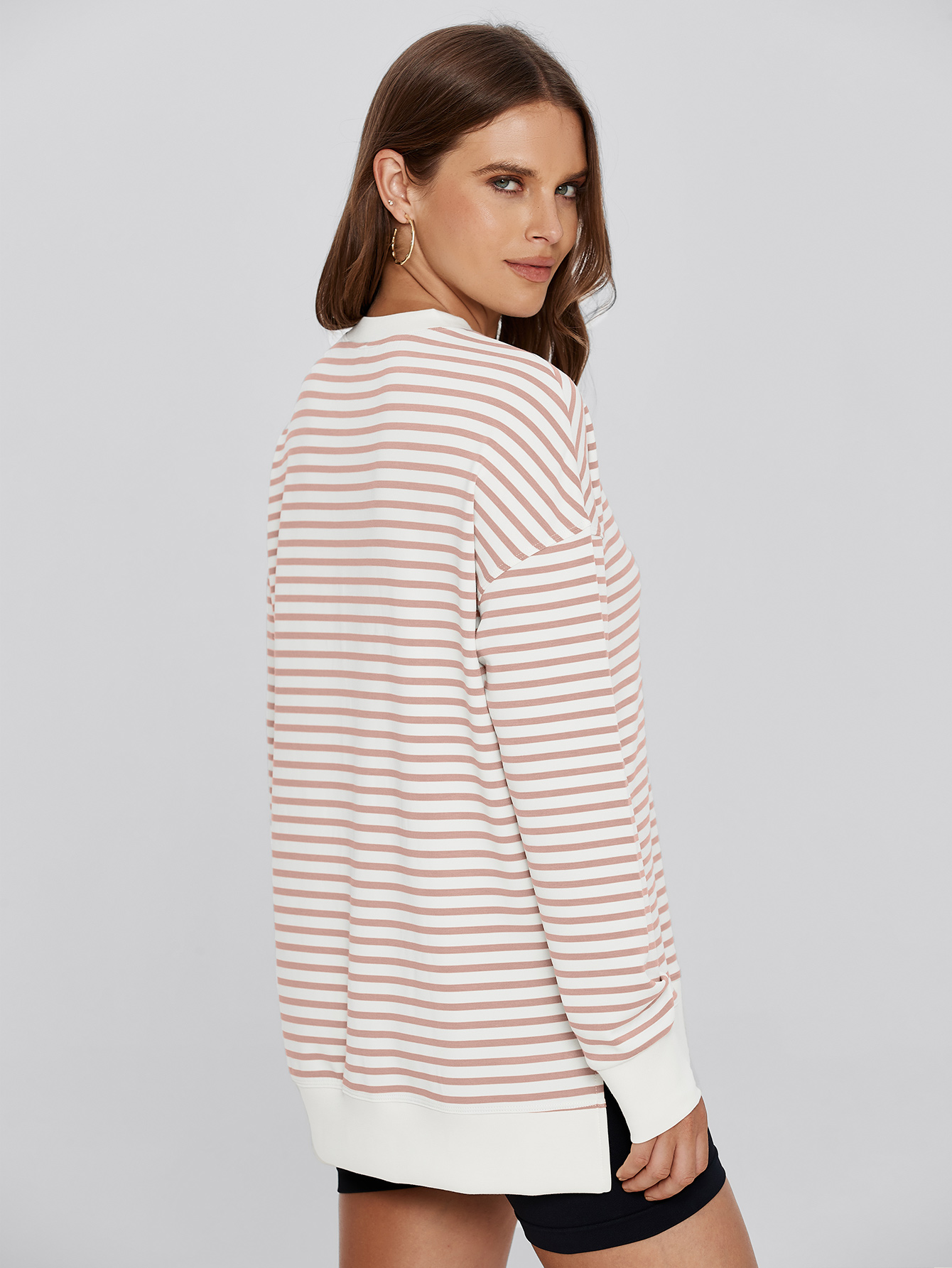 Crewneck Striped Pullover Sweatshirt