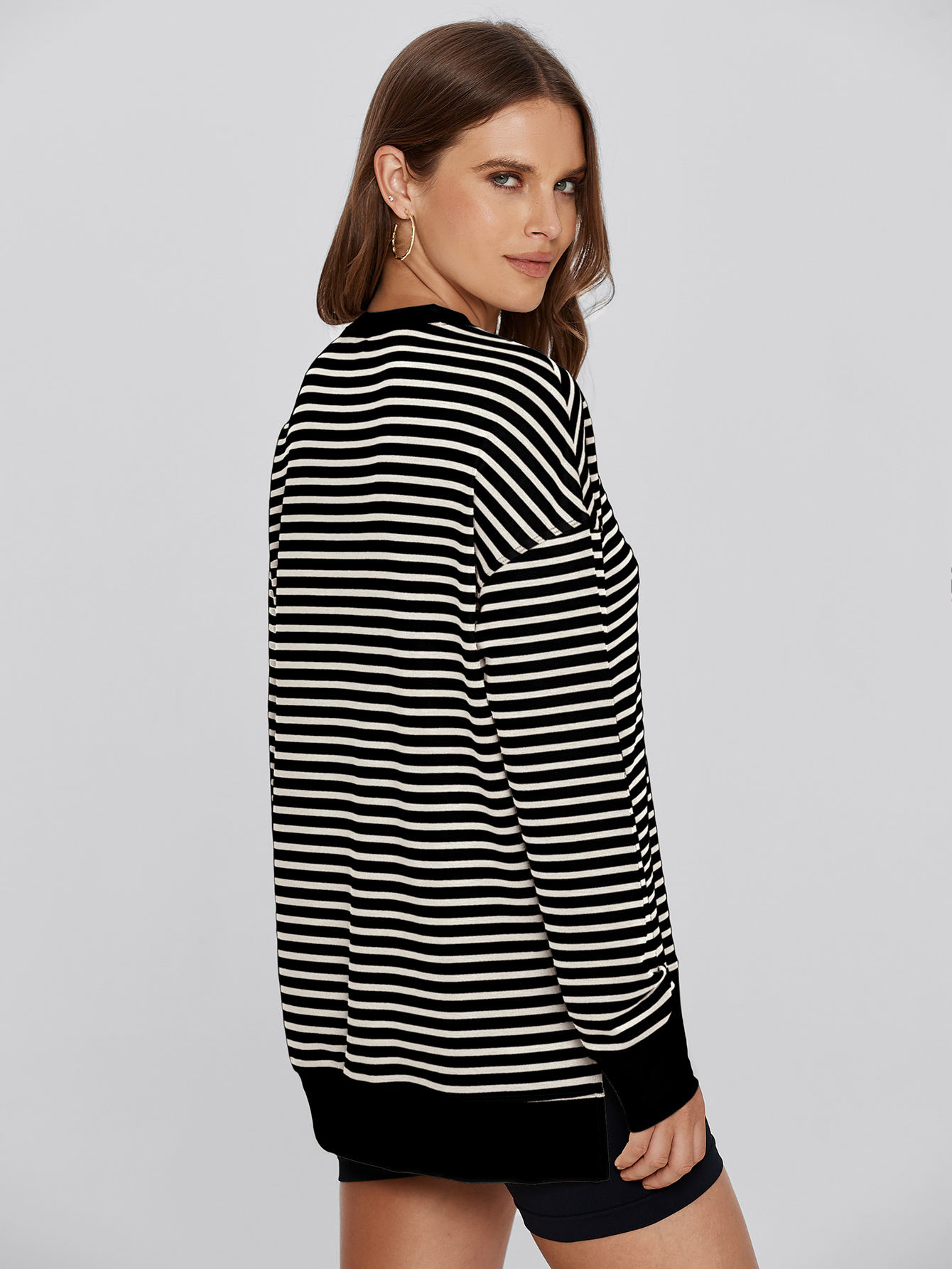 Crewneck Striped Pullover Sweatshirt