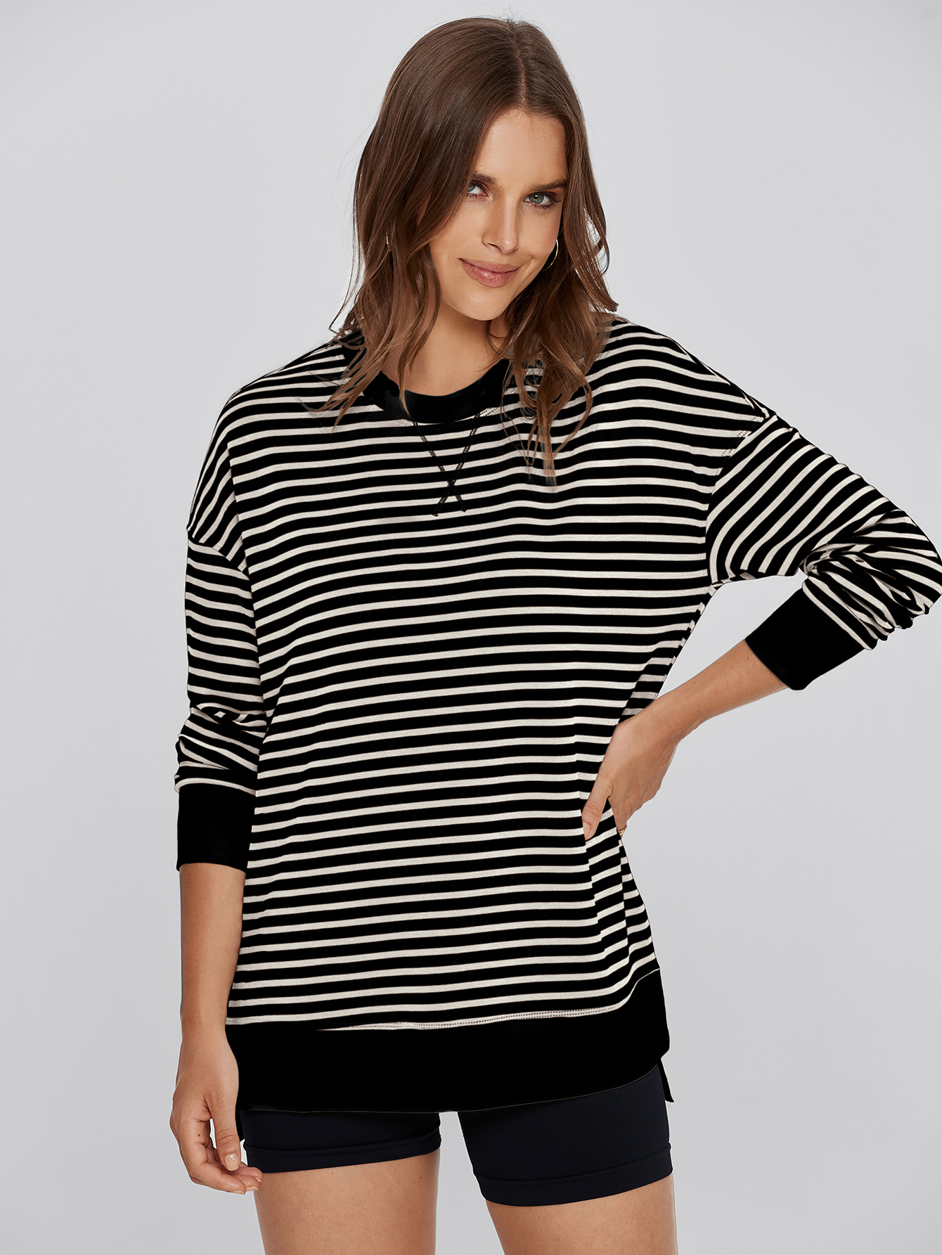 Crewneck Striped Pullover Sweatshirt