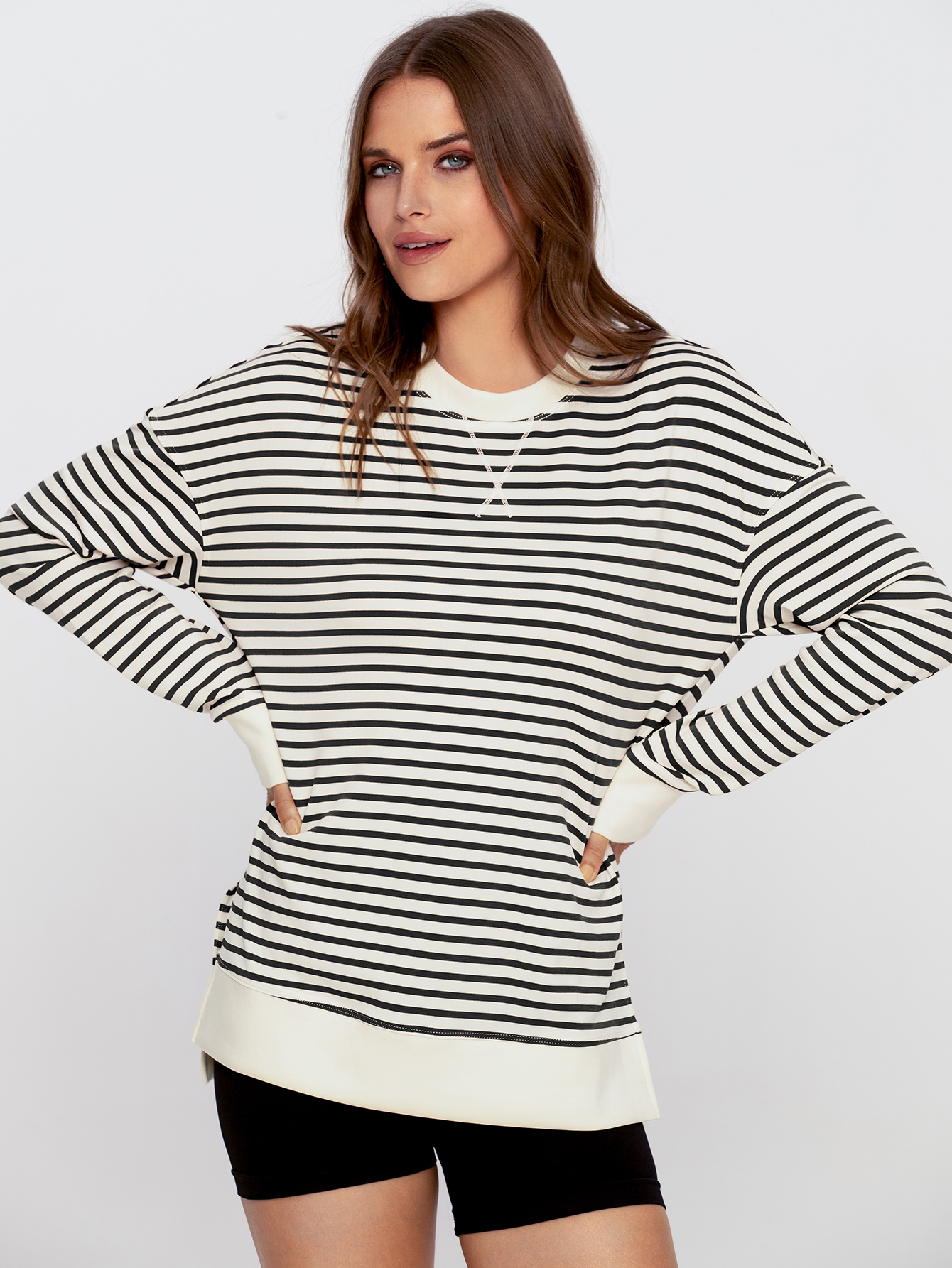 Crewneck Striped Pullover Sweatshirt