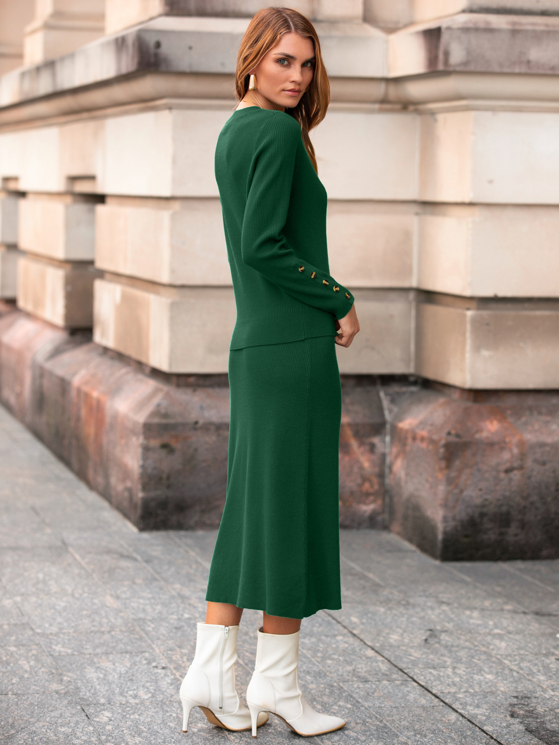 Ribbed Knit Crewneck Sweater Midi Skirt Set - Dark Green