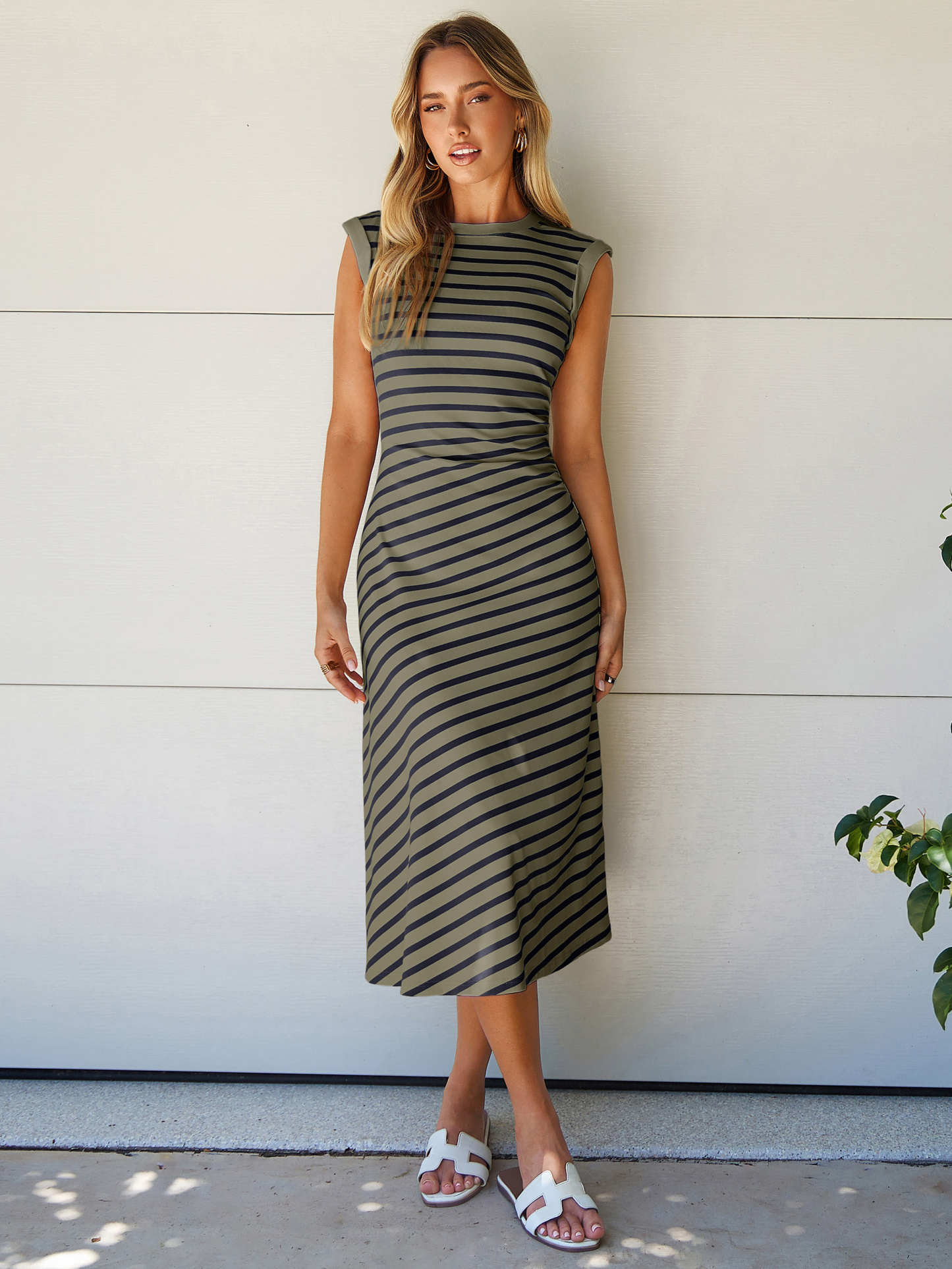 Striped Sleeveless Crew Neck A-Line Midi Dress