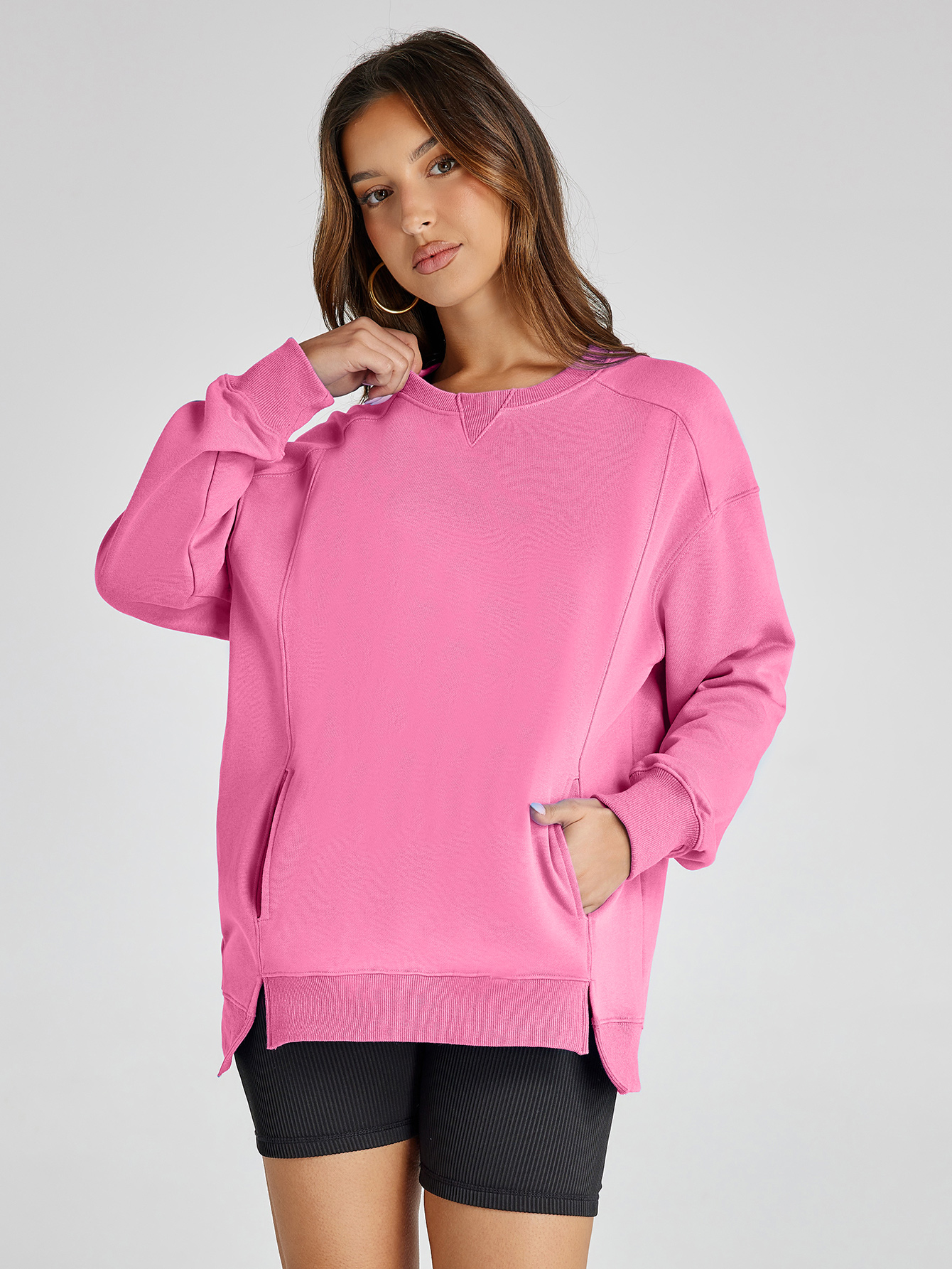 Oversized Crew Neck Pullover with Pockets