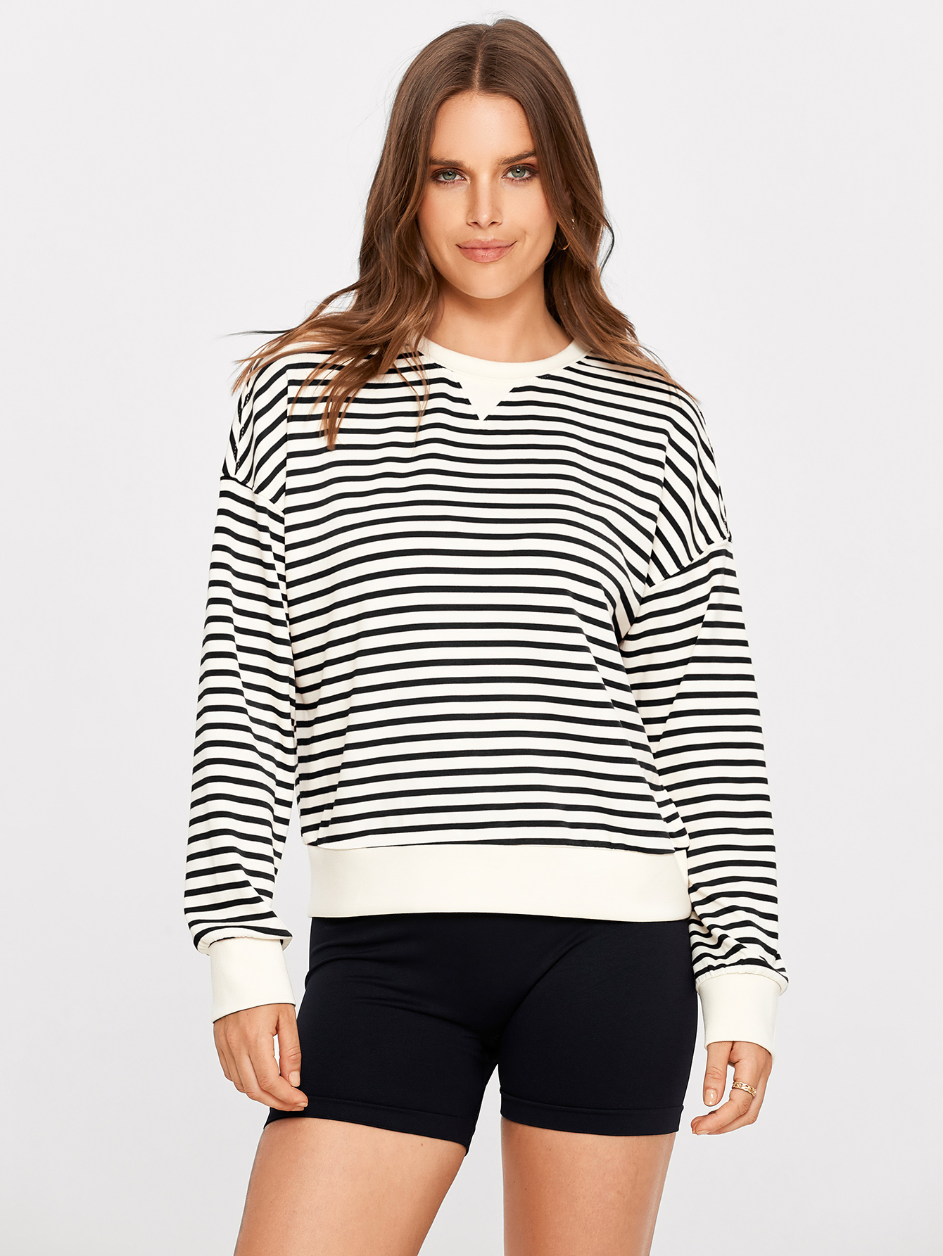 Classic Striped Crewneck Long Sleeve Crop Pullover - Black Stripe