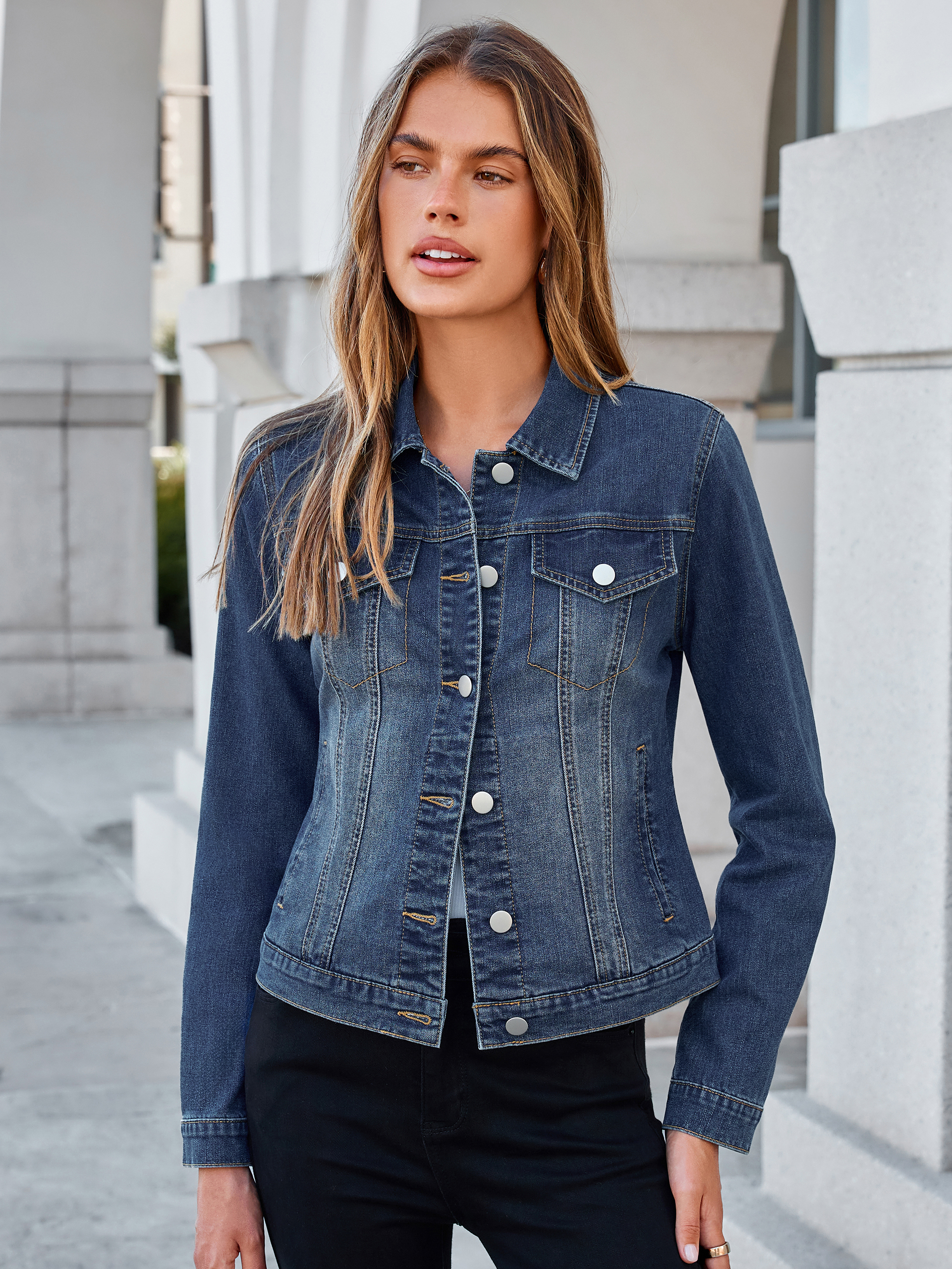 Cropped Button Down Stretch Fitted Denim Jacket
