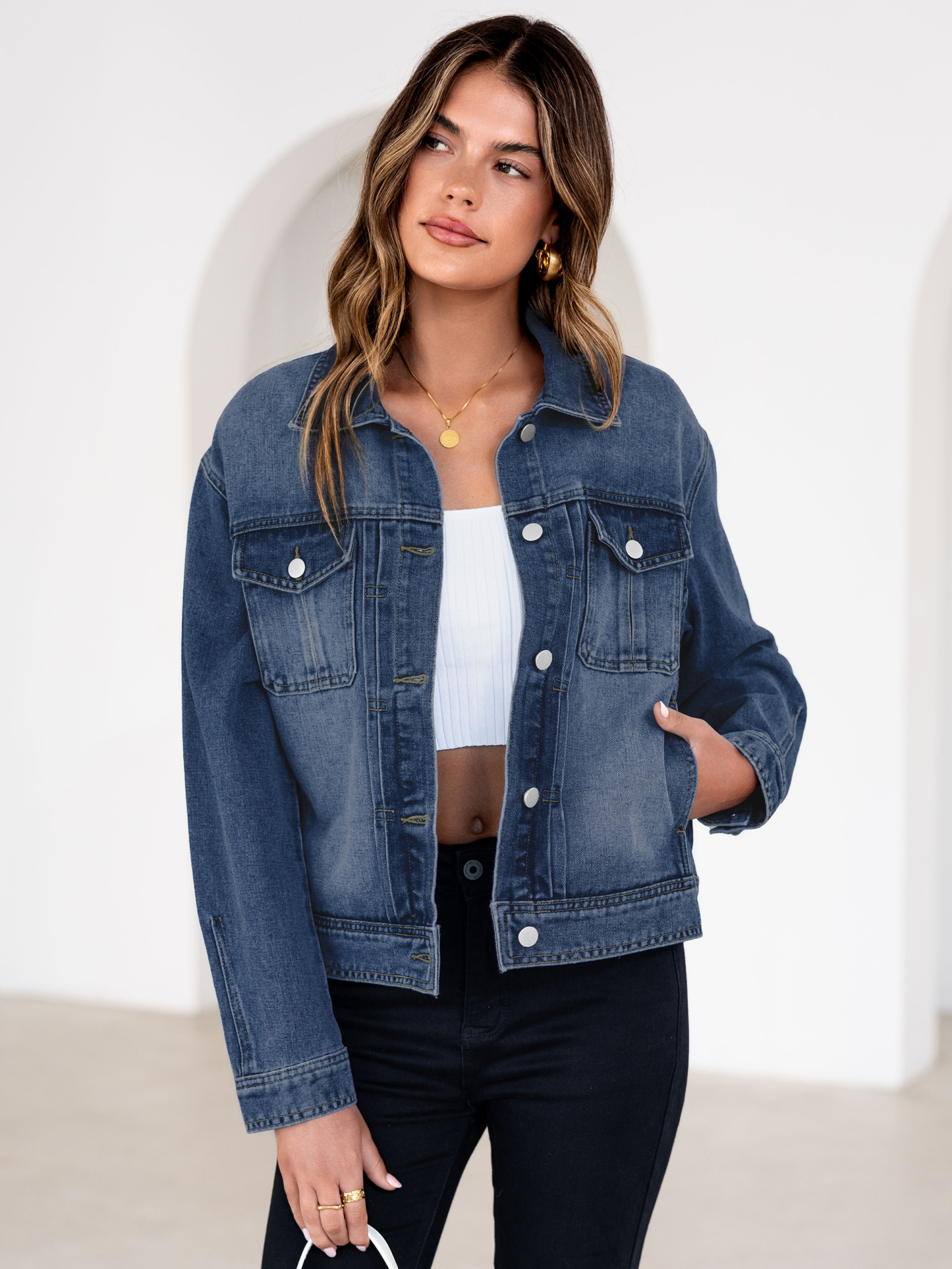 Classic Denim Trucker Jacket with Chest Pockets