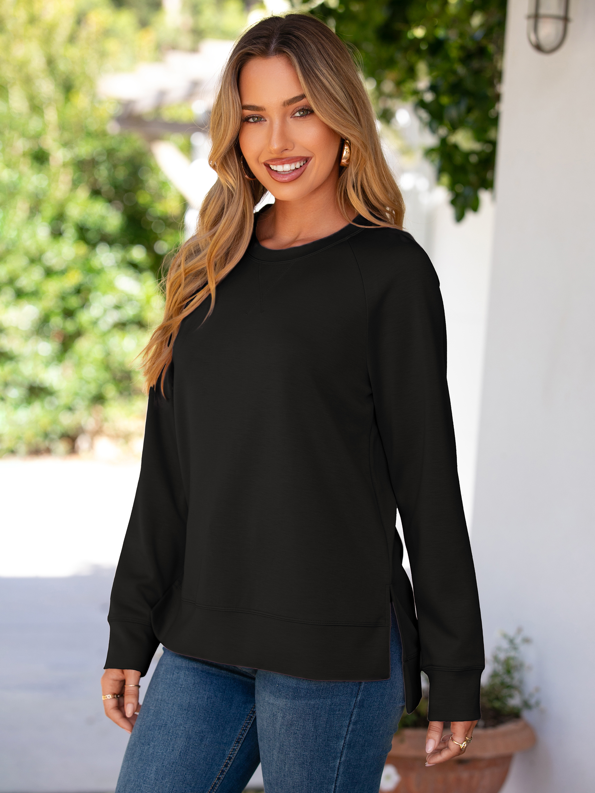 Solid Crewneck Raglan Long Sleeve Sweatshirt