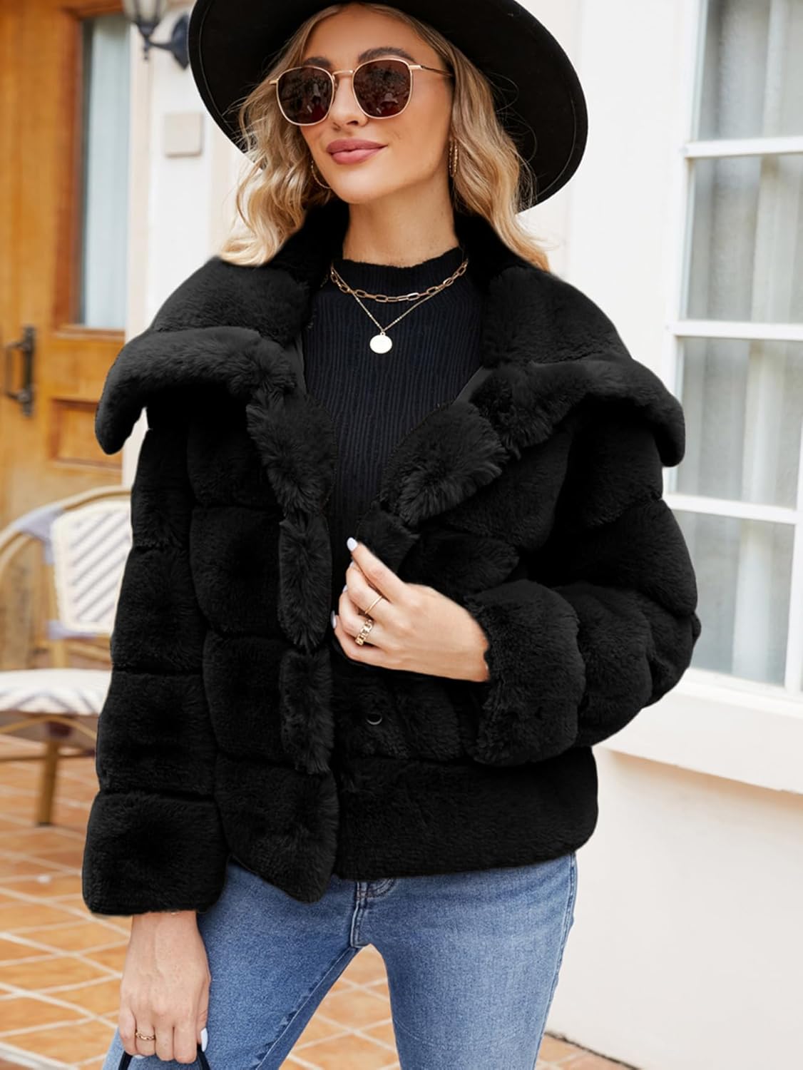 Cropped Faux Fur Winter Coat Jacket - Light Black