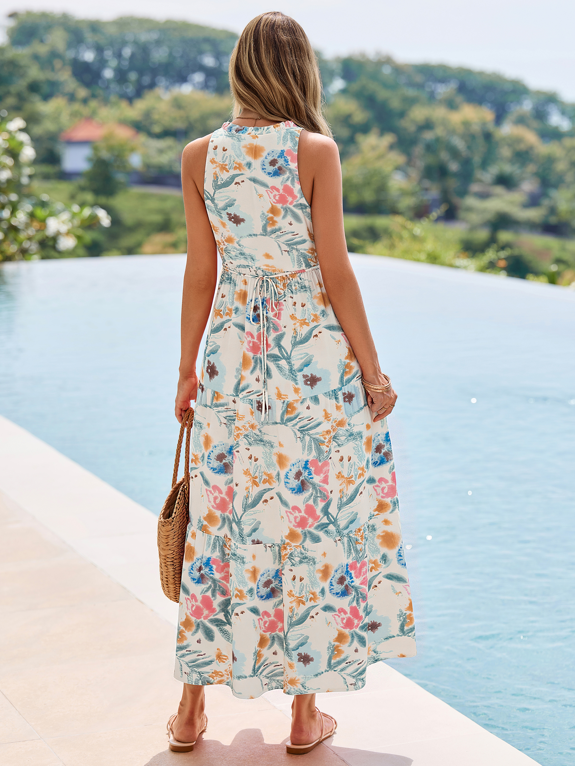Floral Boho Maxi Dress with V-Neck and Pockets