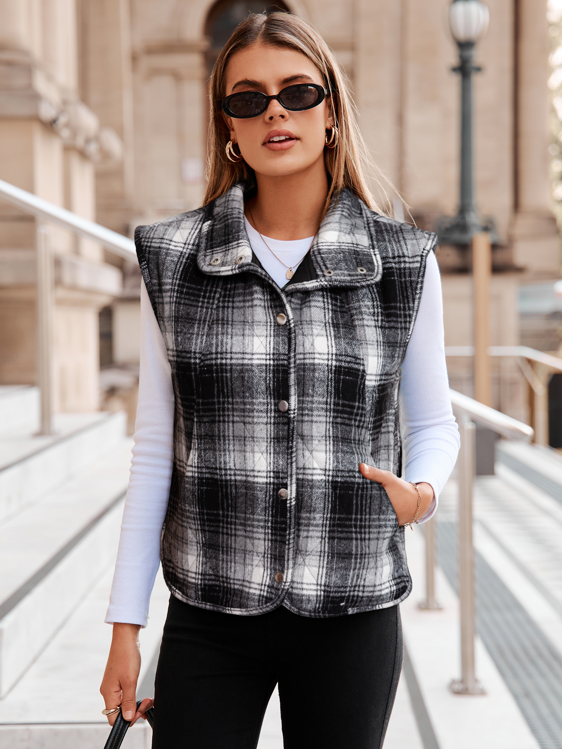 Lightweight Puffer Vest with Button Down - Black Plaid