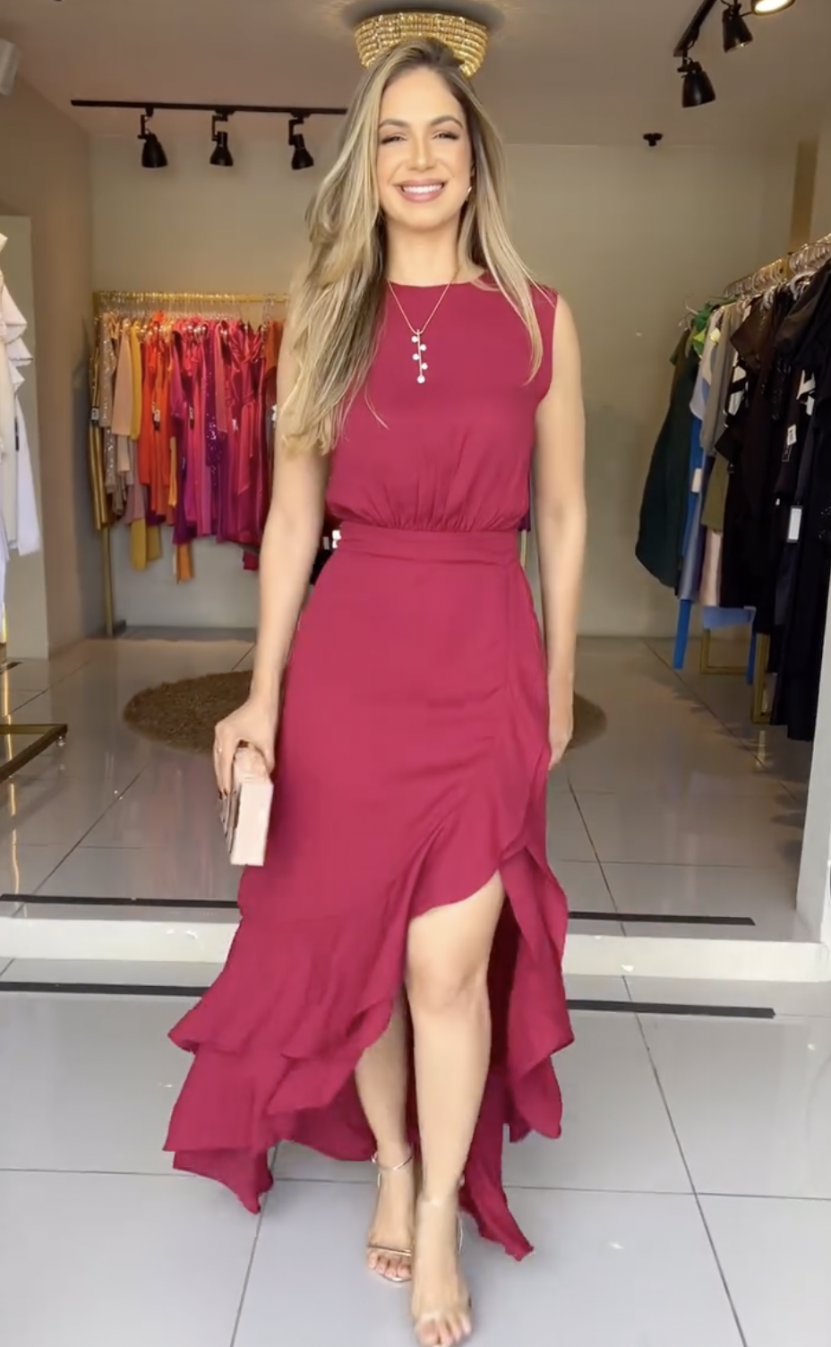Ele Leandra Vinho Maxi Dress