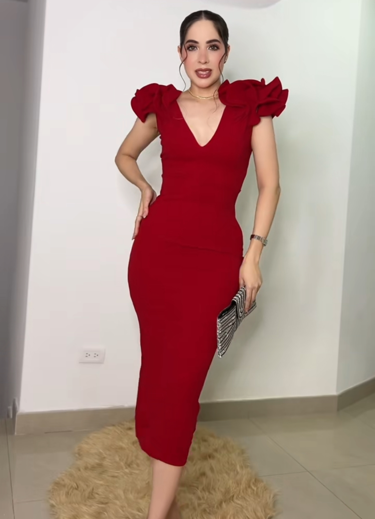 Elegant Maritza Red Midi Dress