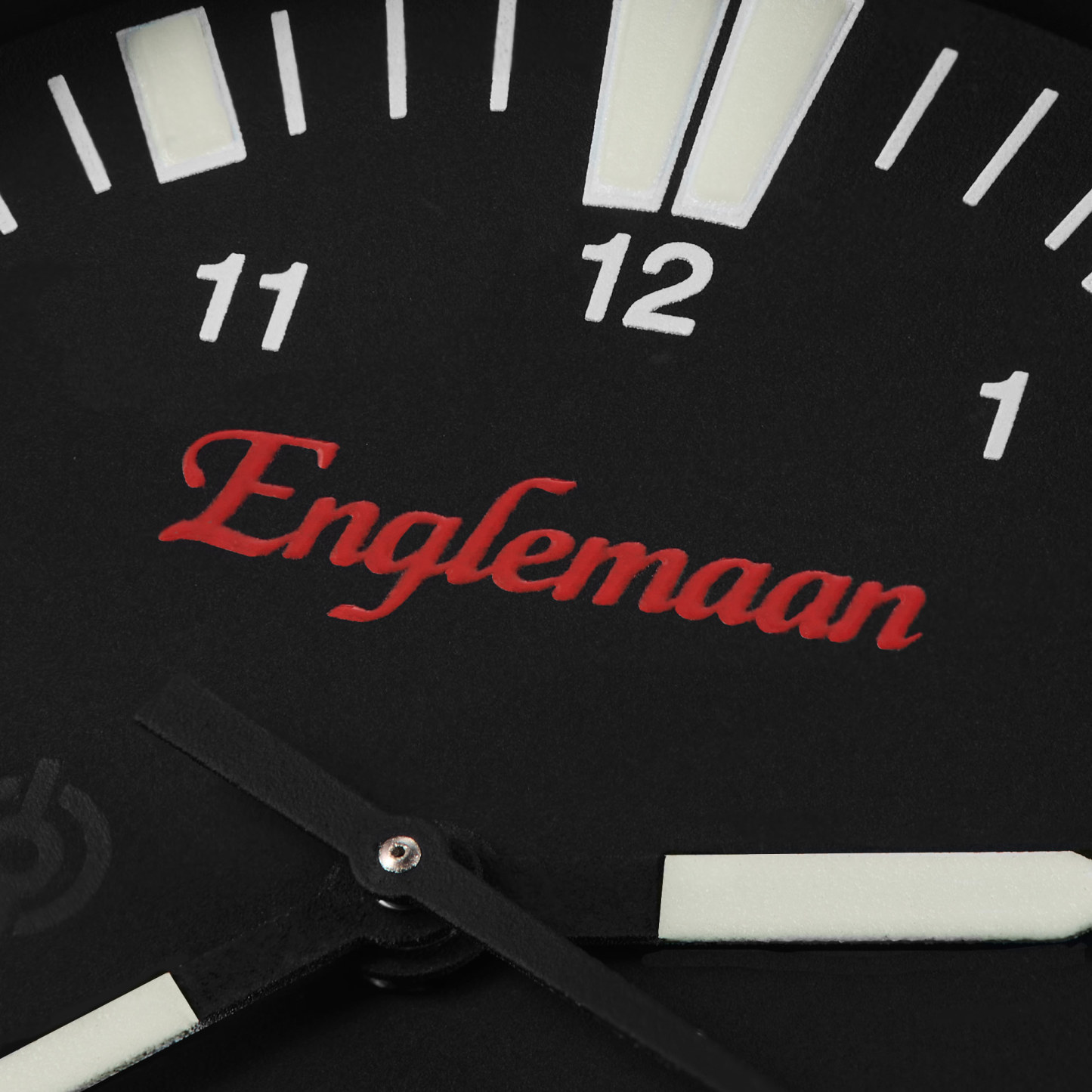 Endeavour 40MM | Black