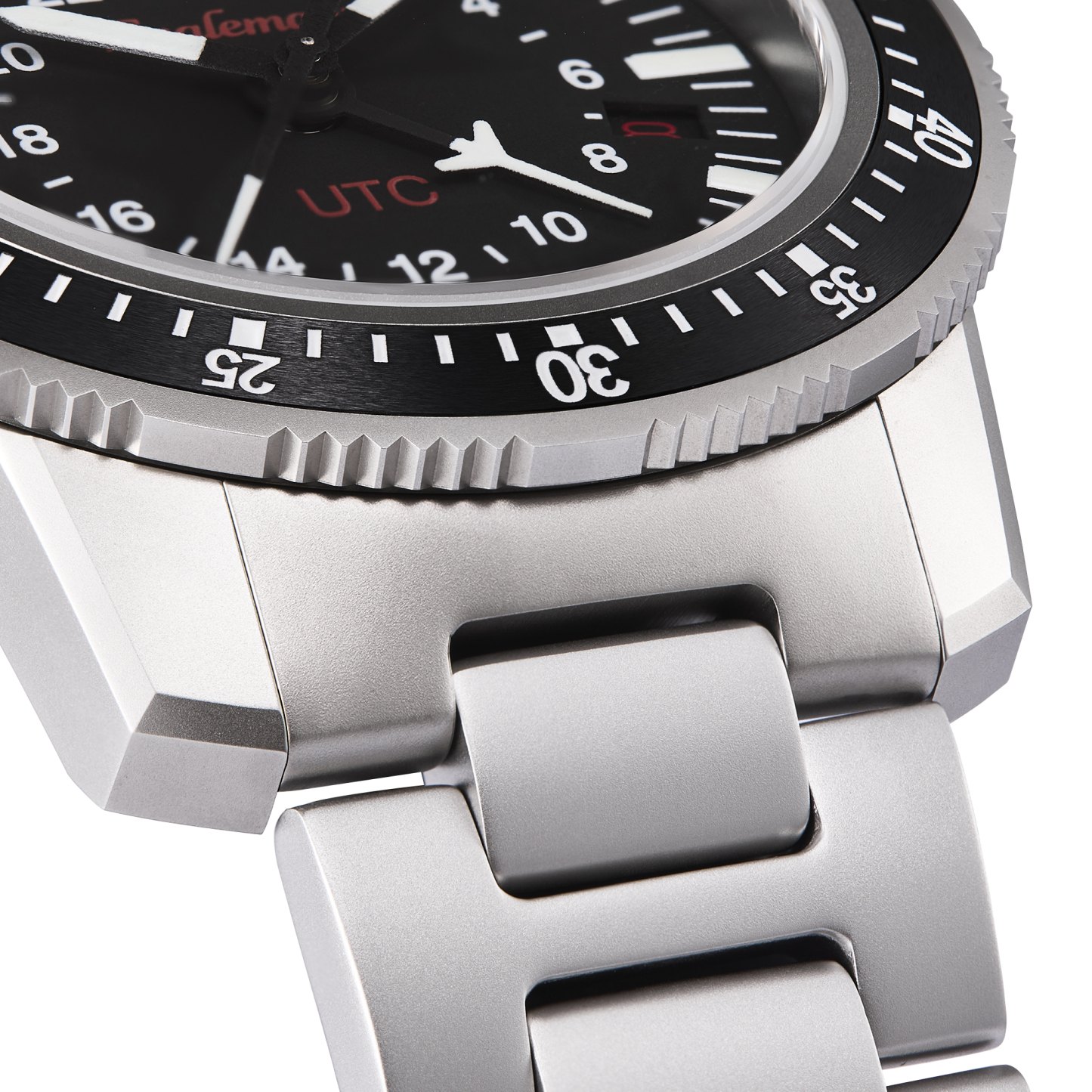 Vanguard UTC 40MM | Black