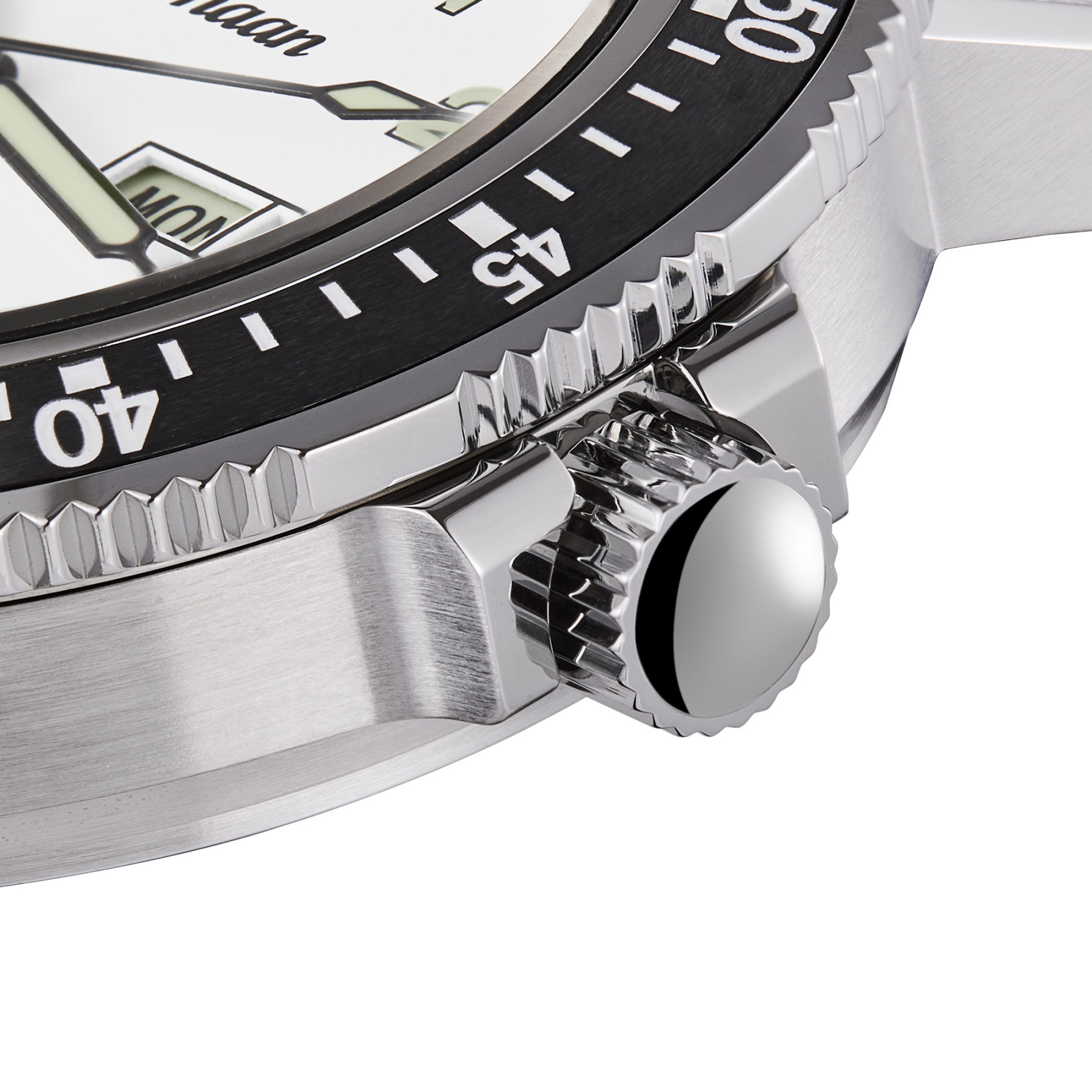 Enterprise 40MM | White