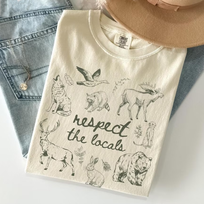 Vintage Hummingbirds at Flowers T-Shirt