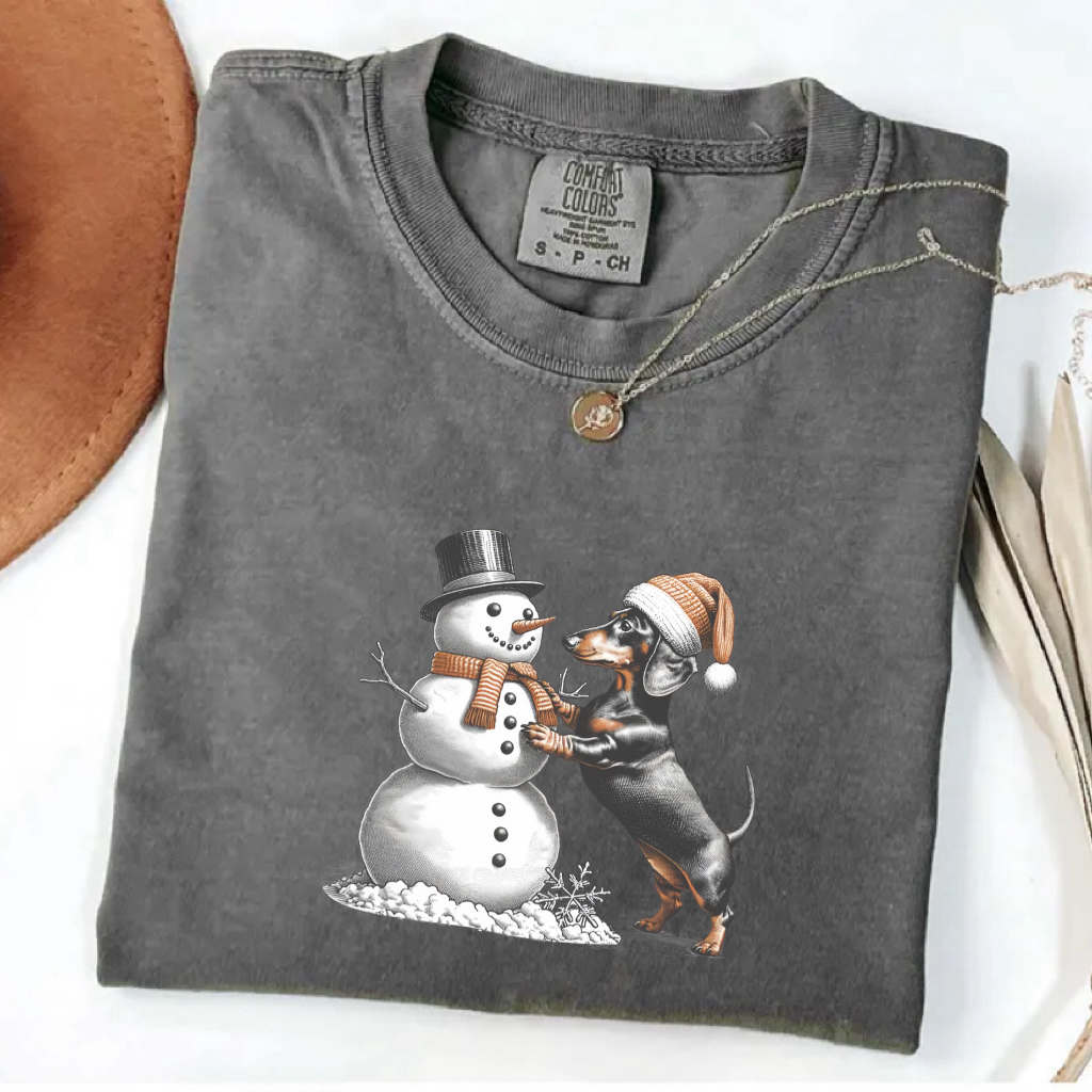 Comfort Color Dachshund Christmas T-shirt