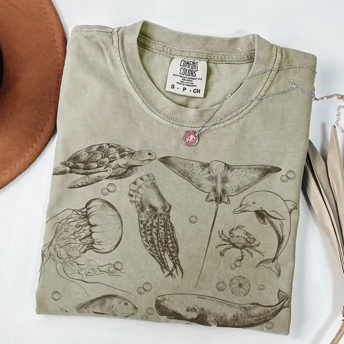 Sea Animals 90s Vintage Style T-shirt