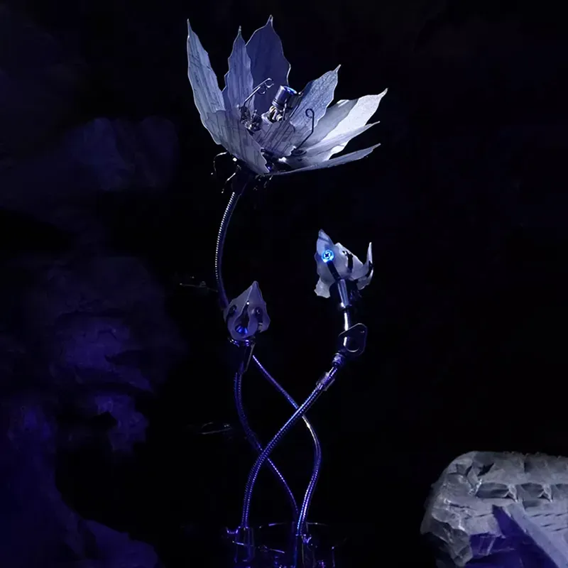 Metal Assembly Celestial Bloom-Eagledigi