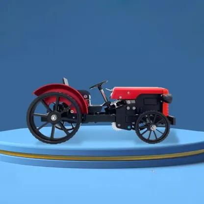 Metal Tractor Model Kit DM616