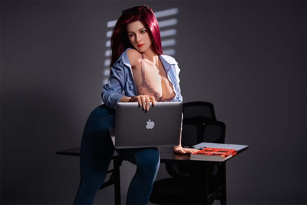 Ilona - 5ft 6.5/169cm Office Sex Doll With Option To Add Blowjob E-Hips Sucking 3 In 1