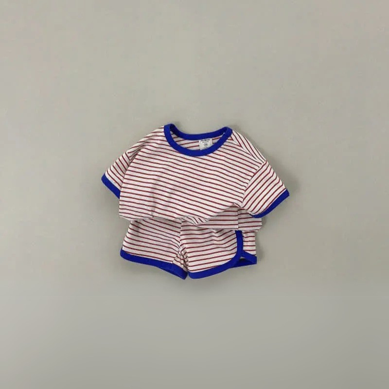 Kid 2-Piece Striped Lovely Set