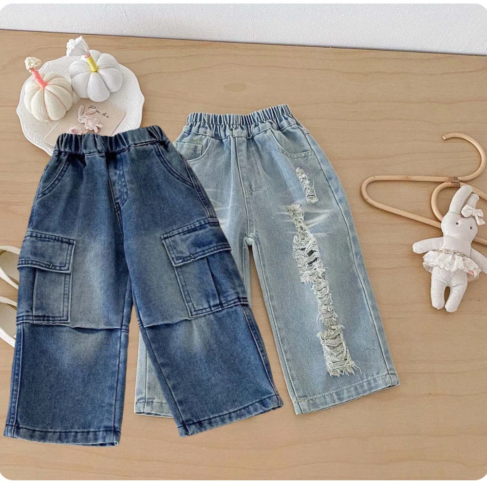 Kids Large Pocket Workwear Hole Jeans