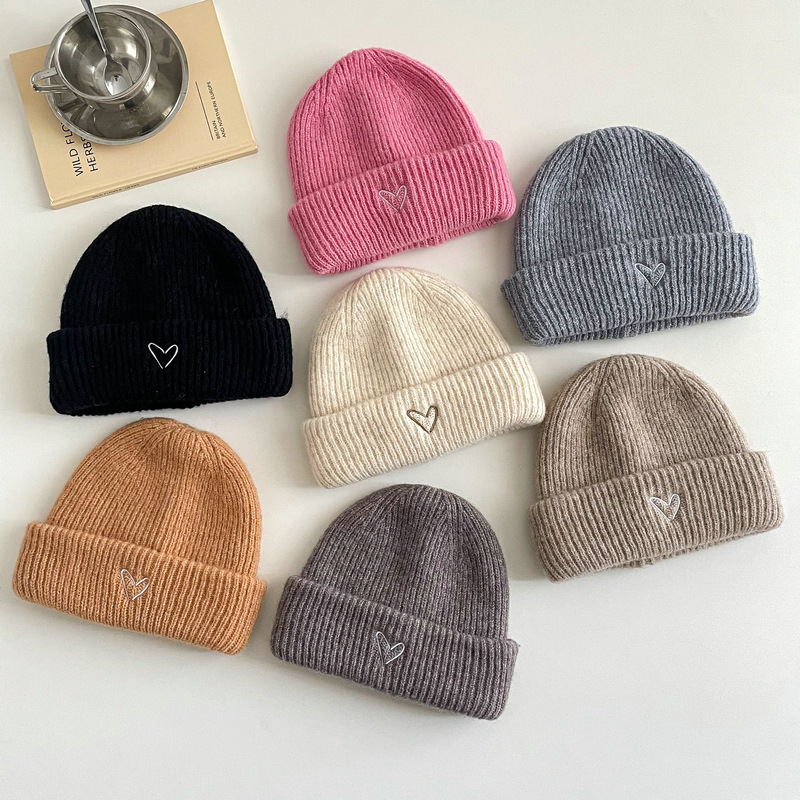 Toddler Embroidered Heart Solid Color Knit Hat