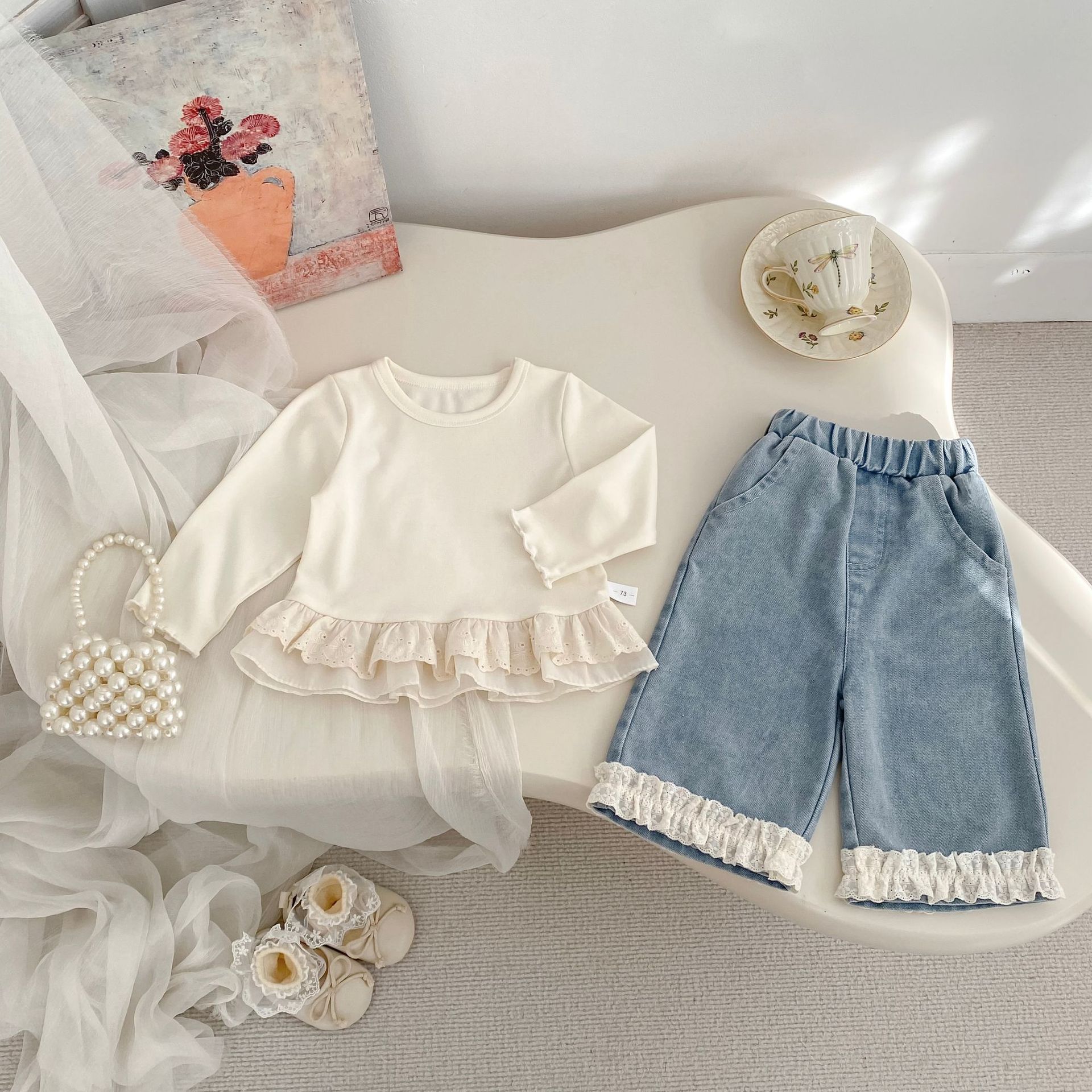 Baby Toddler Girl Solid Color White Lace Top/Blue Denim Pants