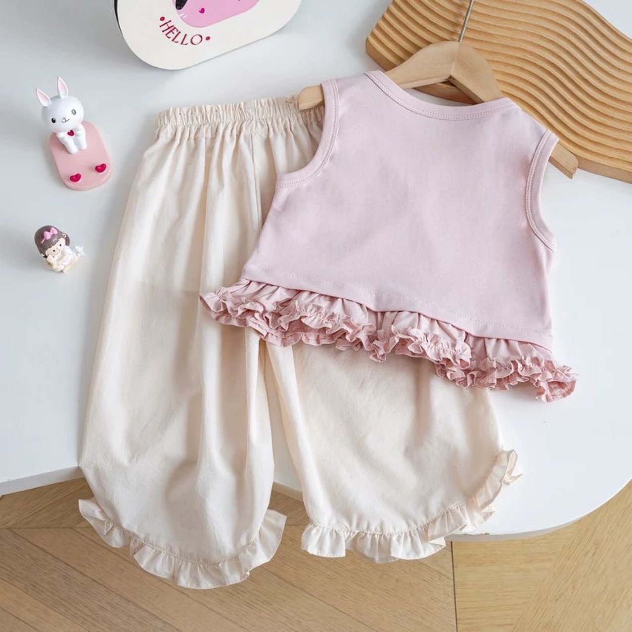 Kids Heart Frilled Edge 2-Piece Set