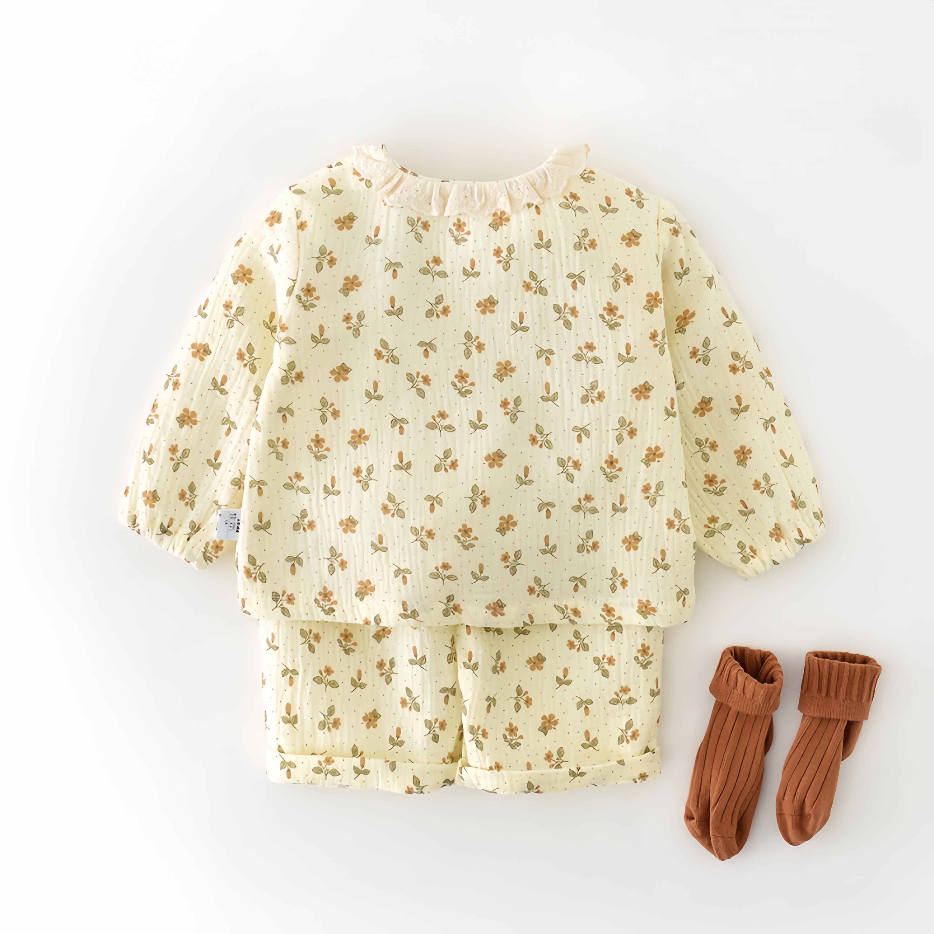 2-Piece Baby Printed Ruffle Collar Set