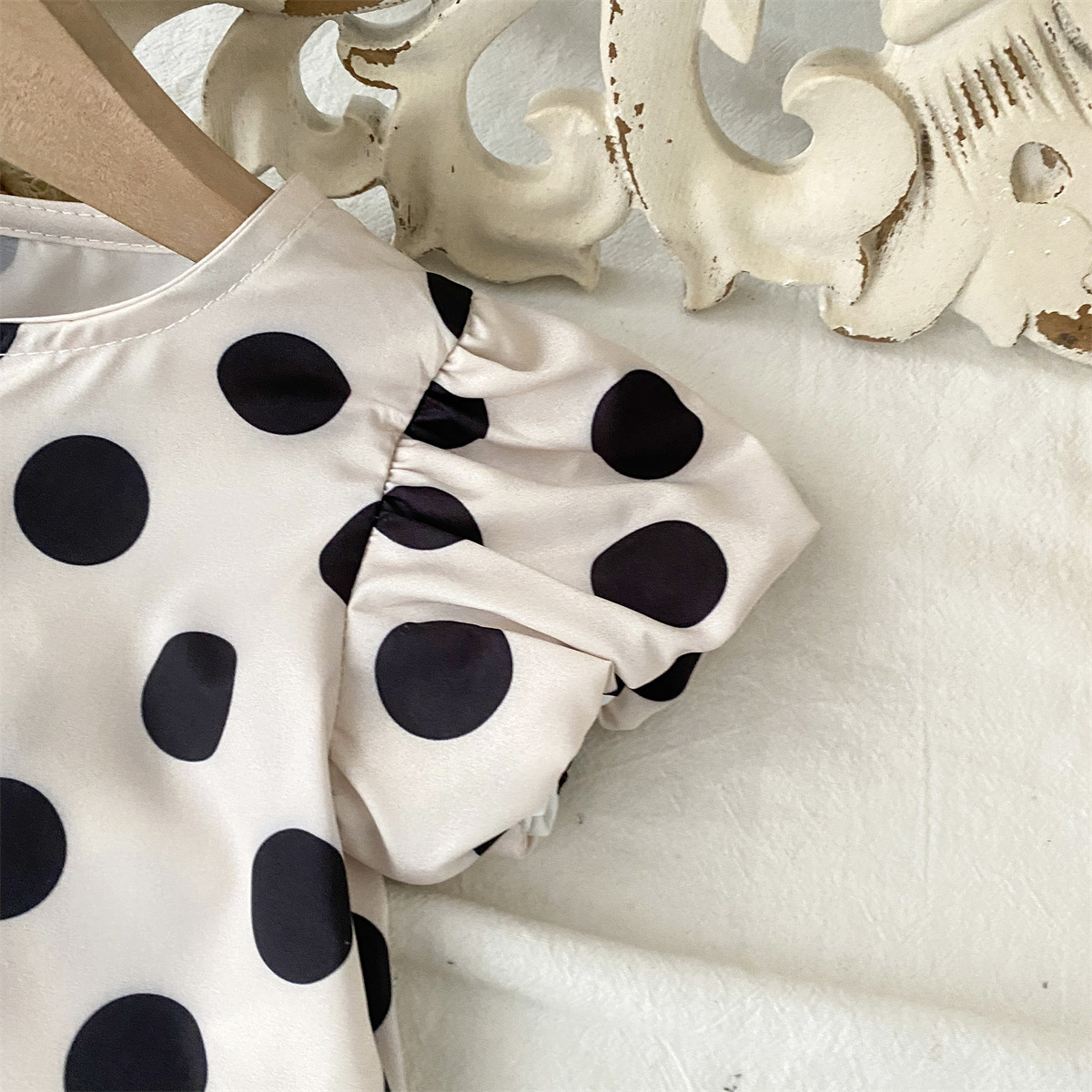 Toddler Kid Girl Beige Dot 2-piece Set